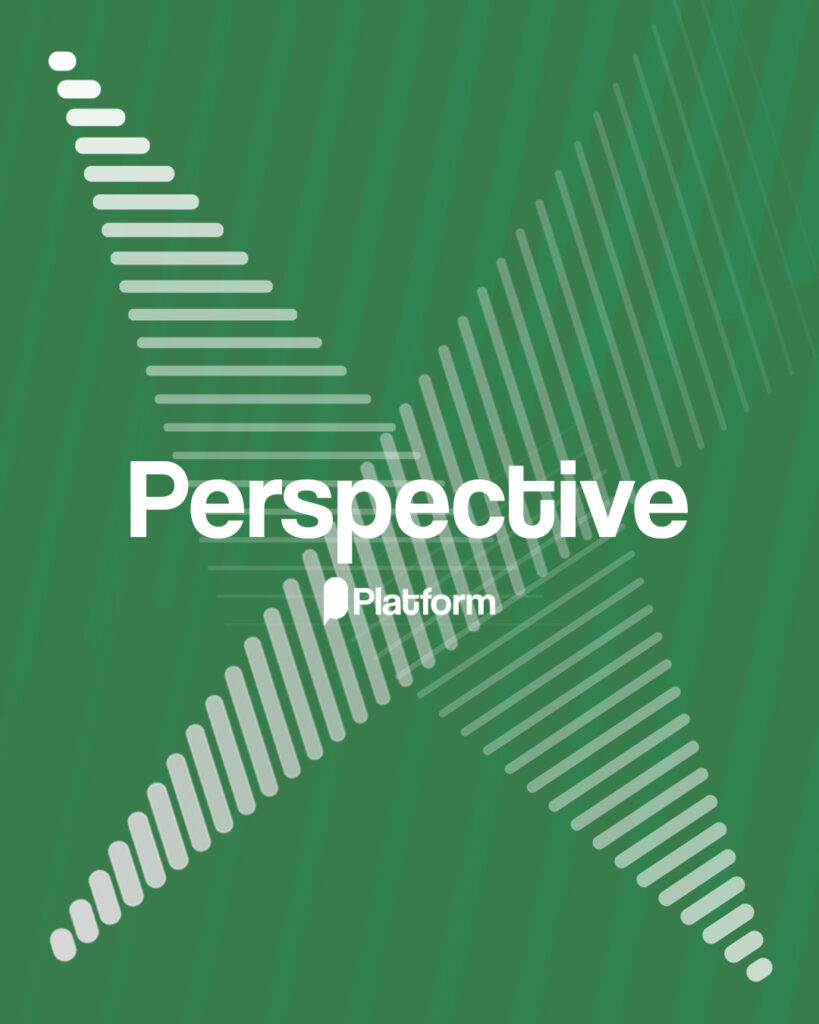 Perspective خیلی وقت‌ها در تعامل با دیگران، دره‌ای وسیع و عمیق بین ذهنیت خودمان و آن ها می‌بینیم. دره‌ای که خیال می‌کنیم هرگز نمی‌توان از آن عبور کرد. اما پل ساختن بر روی این دره بسیار راحت‌تر از آن چیزی ست که تصورش را می‌کنیم؛ کافی‌ست کمی زاویه نگاهمان را تغییر دهیم و بتوانیم مسئله را از منظر کسی که آن سوی پل ایستاده است، ببینیم.